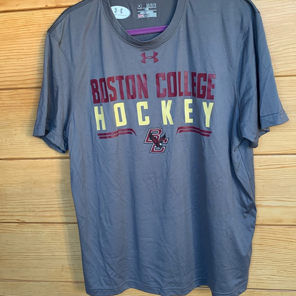 Boston College Hockey T-shirt- Under Armour- L